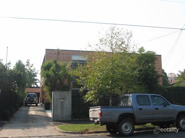 33 Pine St, Brighton East, VIC 3187
