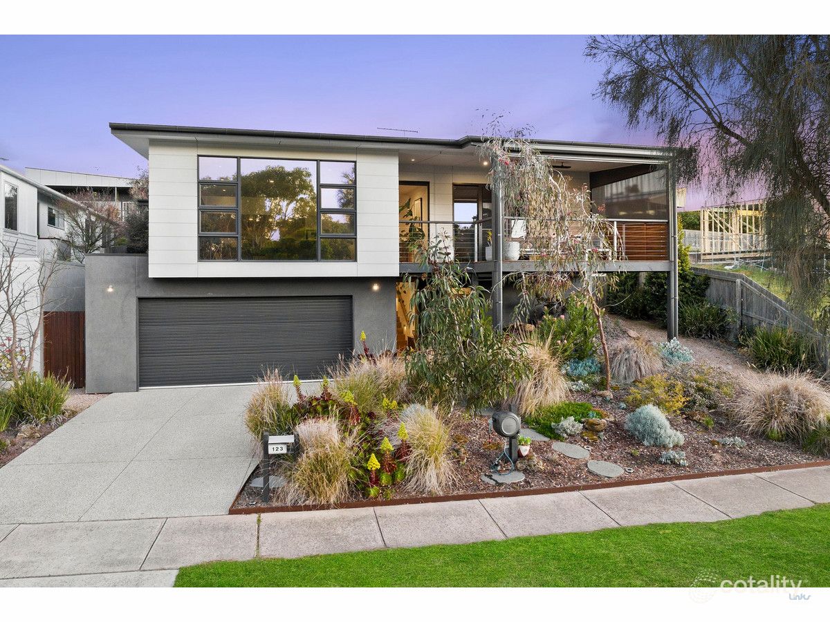 123 Spring Valley Dr, Torquay, VIC 3228