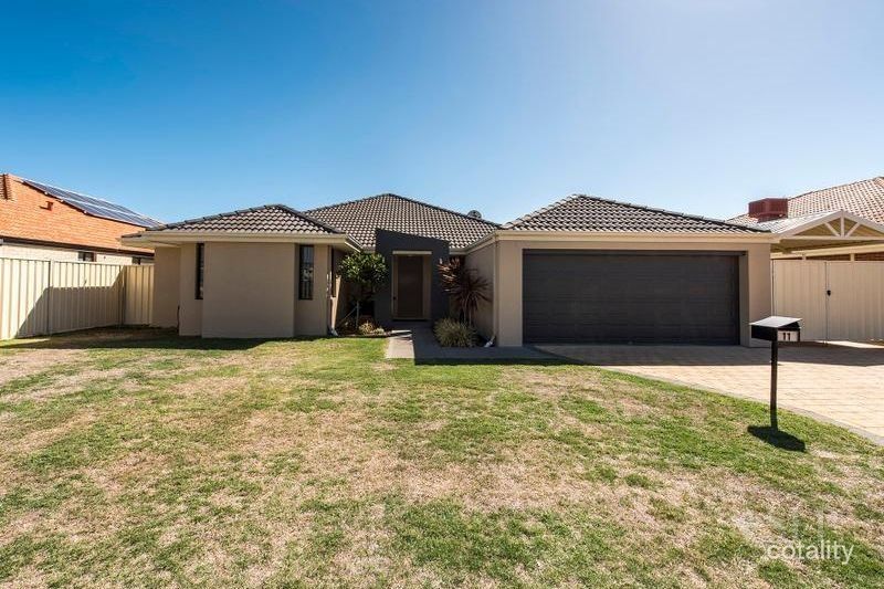 11 Arlette Pass, Lakelands, WA 6180