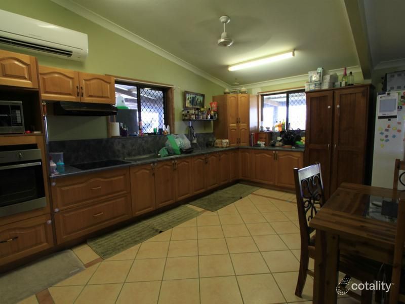 560 Alton Downs-Nine Mile Rd, Alton Downs, QLD 4702