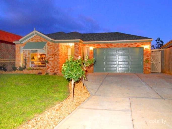 39 Koroneos Dr, Werribee South, VIC 3030