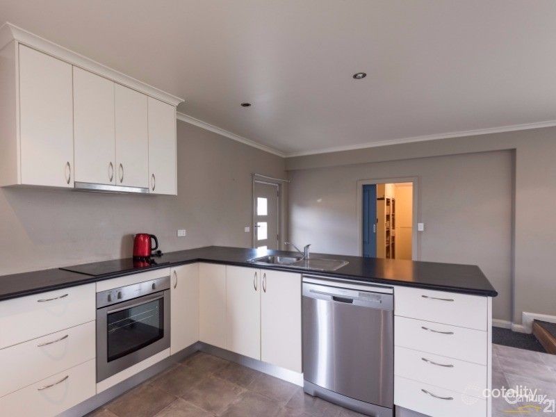 103 James St, Devonport, TAS 7310