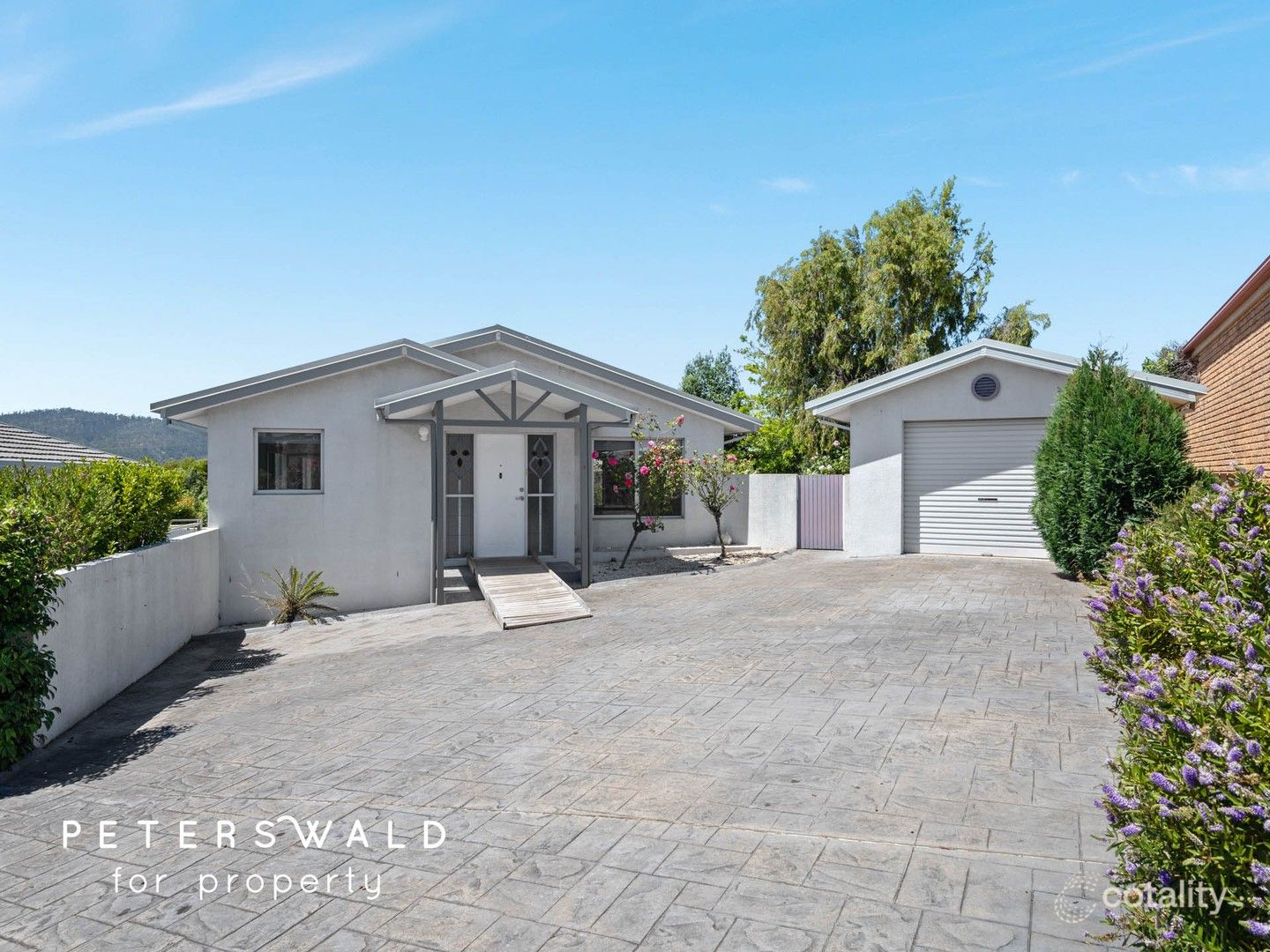 2/10 Savoy Pl, Howrah, TAS 7018