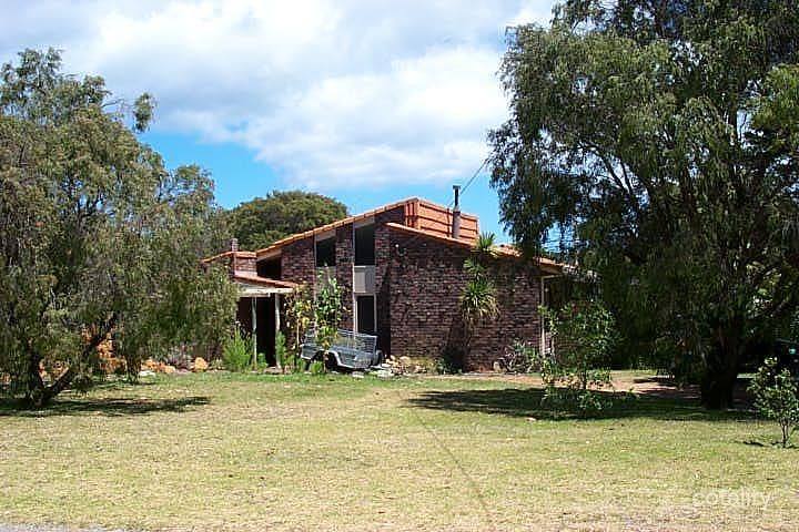 198 Bay View Dr, Little Grove, WA 6330