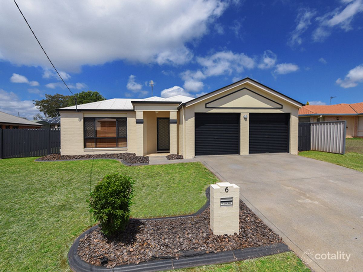 6 Pillar St, Middle Ridge, QLD 4350