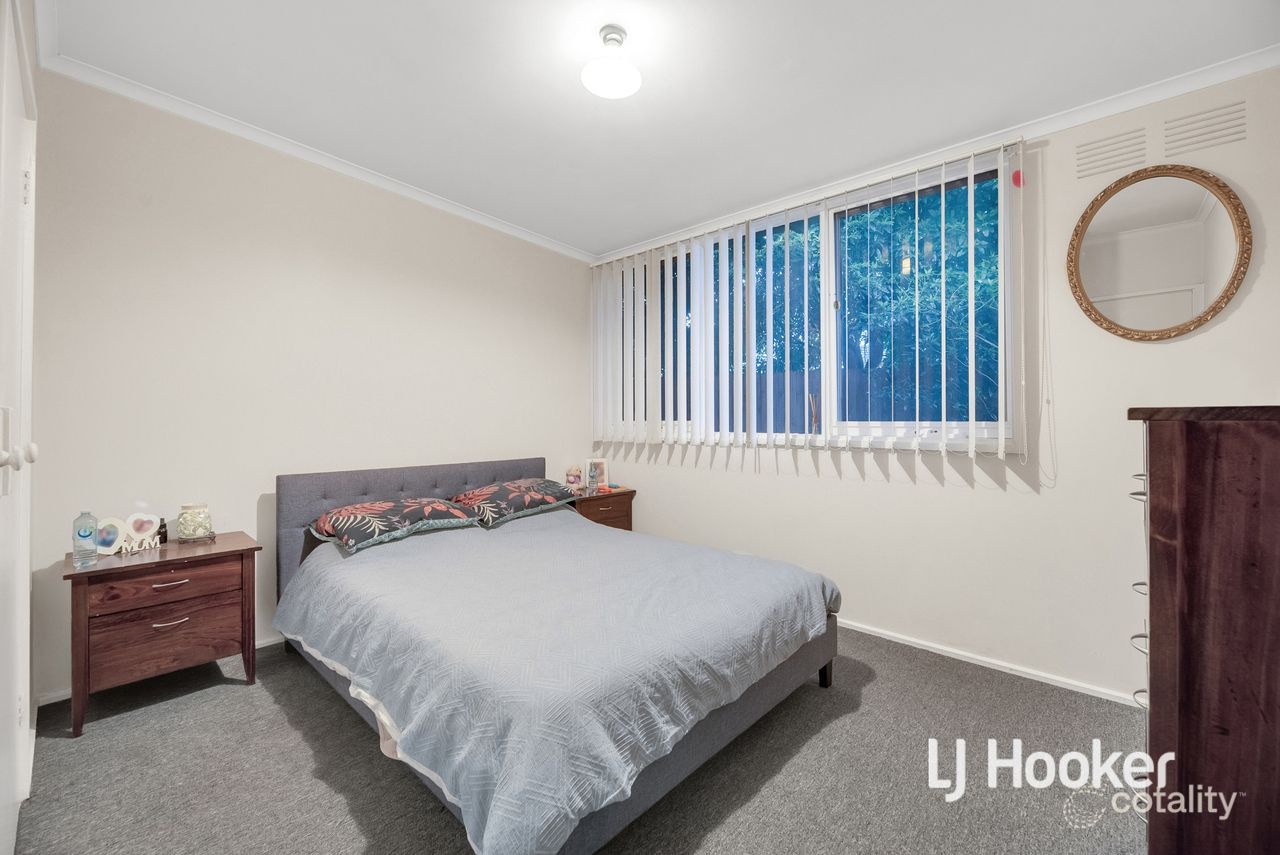 2 Amanda Ct, Melton, VIC 3337