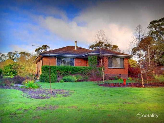 34 Taylors Rd, Haddon, VIC 3351
