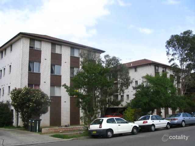 1/12 Goulburn St, Warwick Farm, NSW 2170