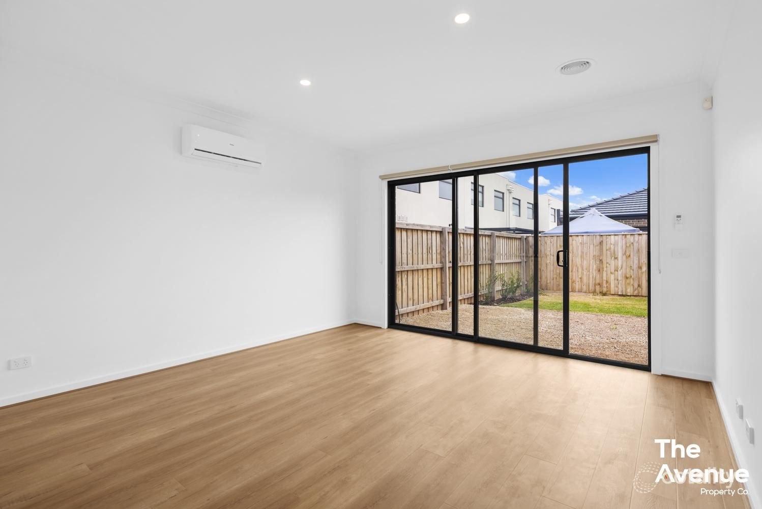 27 Pigato Cres, Deanside, VIC 3336