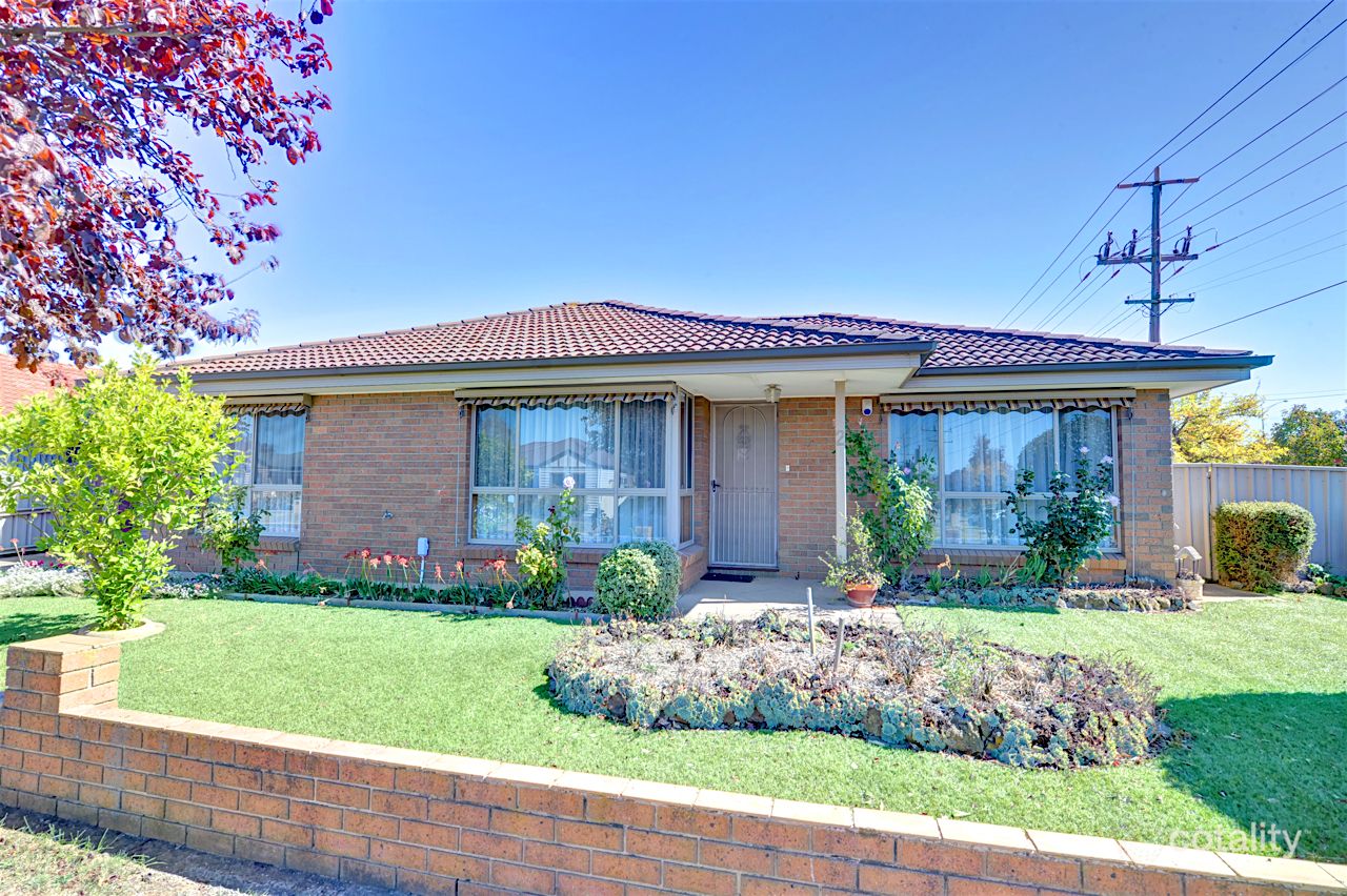 2 Hampden St, Redan, VIC 3350