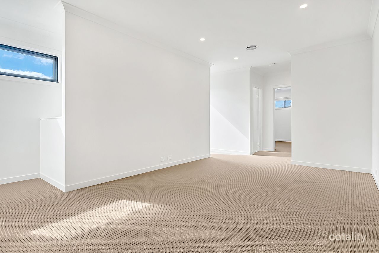 16 Cerulean Walk, Craigieburn, VIC 3064