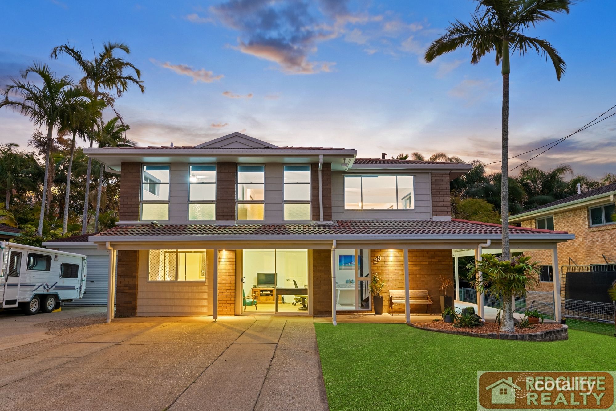 29 Hulme St, Clontarf, QLD 4019