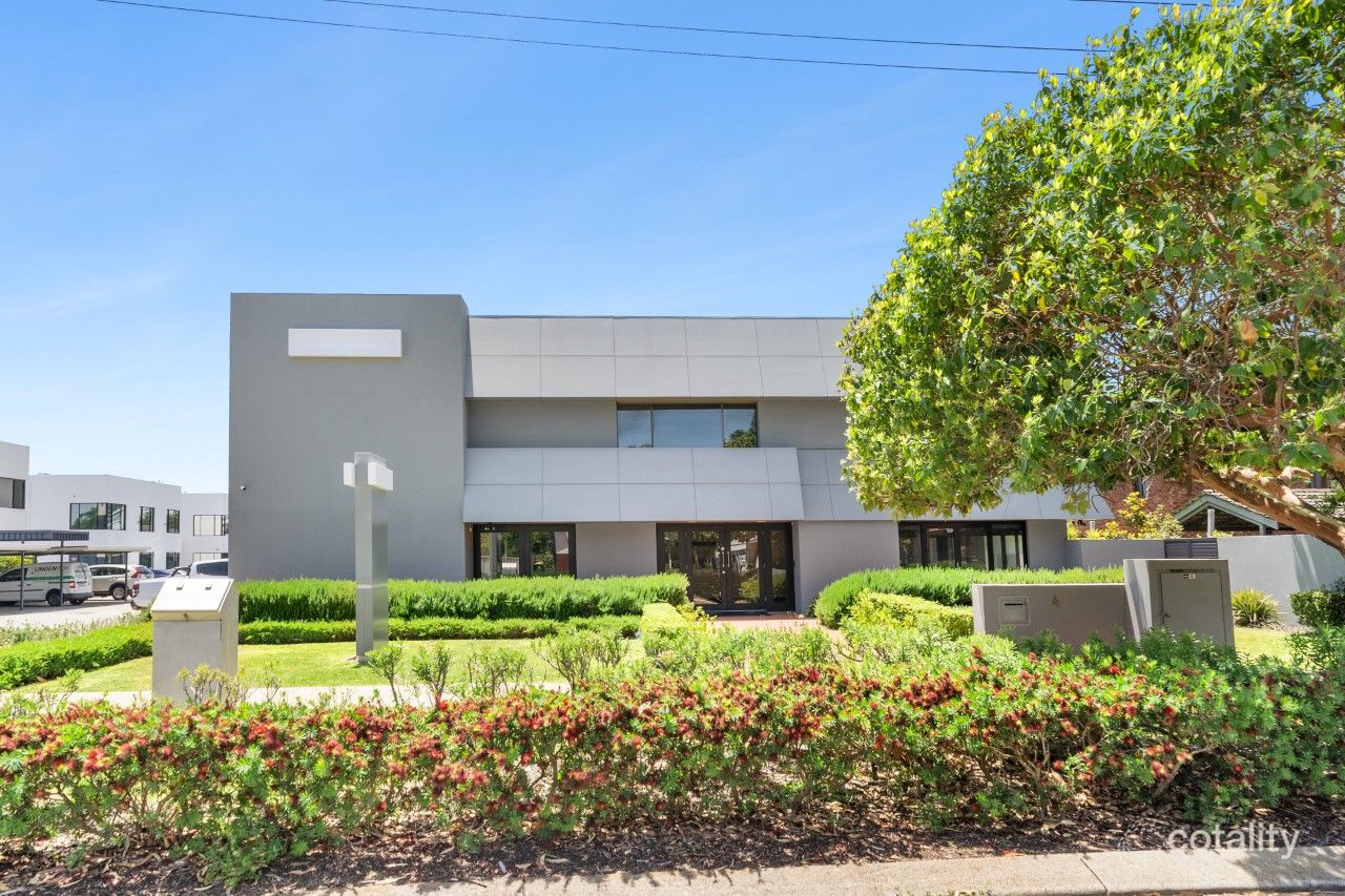 4 Gwenyfred Rd, South Perth, WA 6151