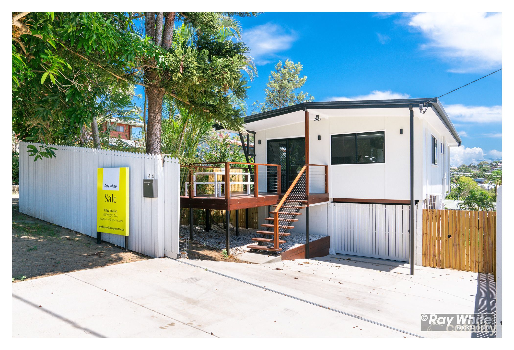 44 Poplar St, Cooee Bay, QLD 4703