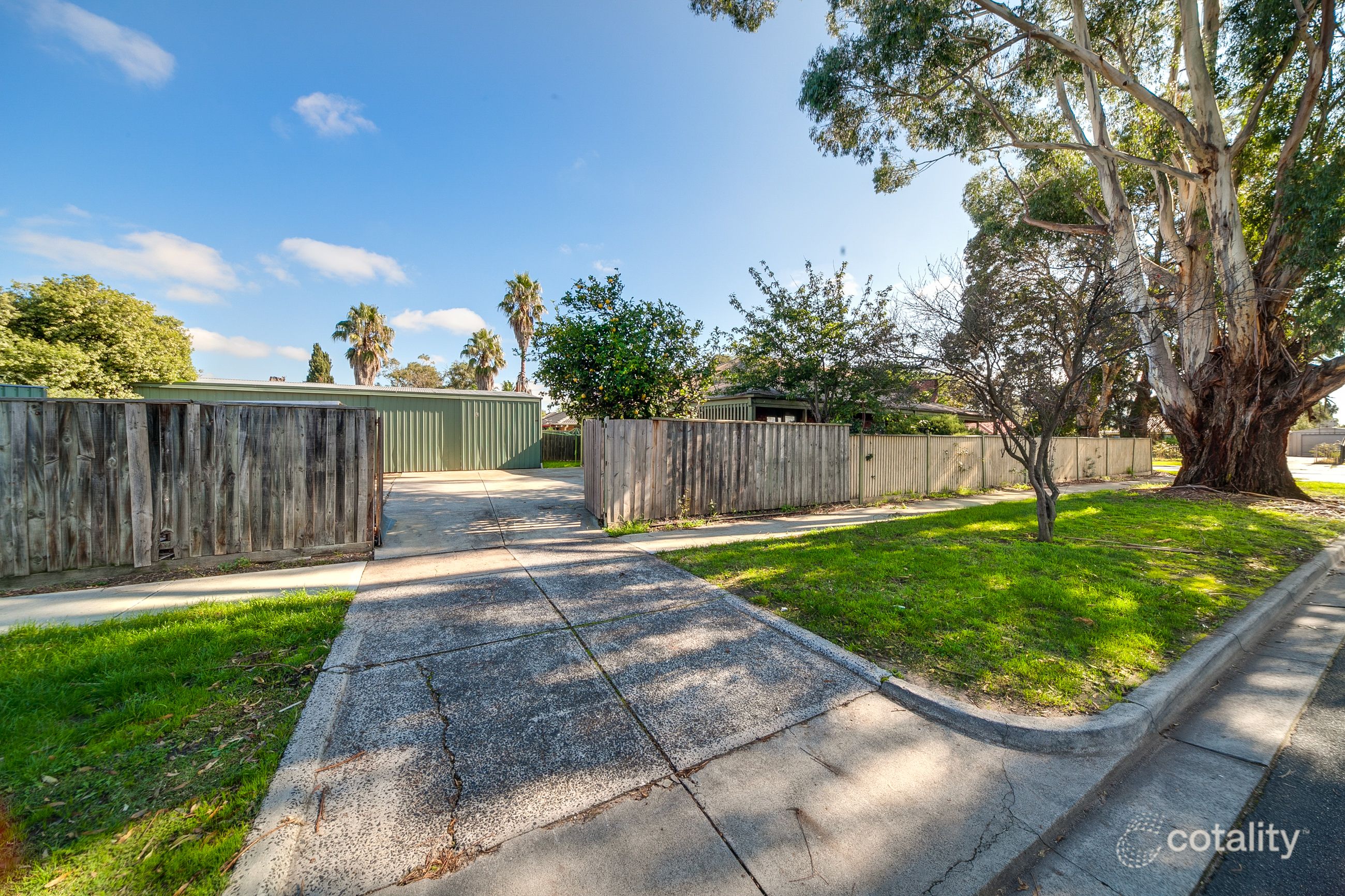 118 Camms Rd, Cranbourne, VIC 3977