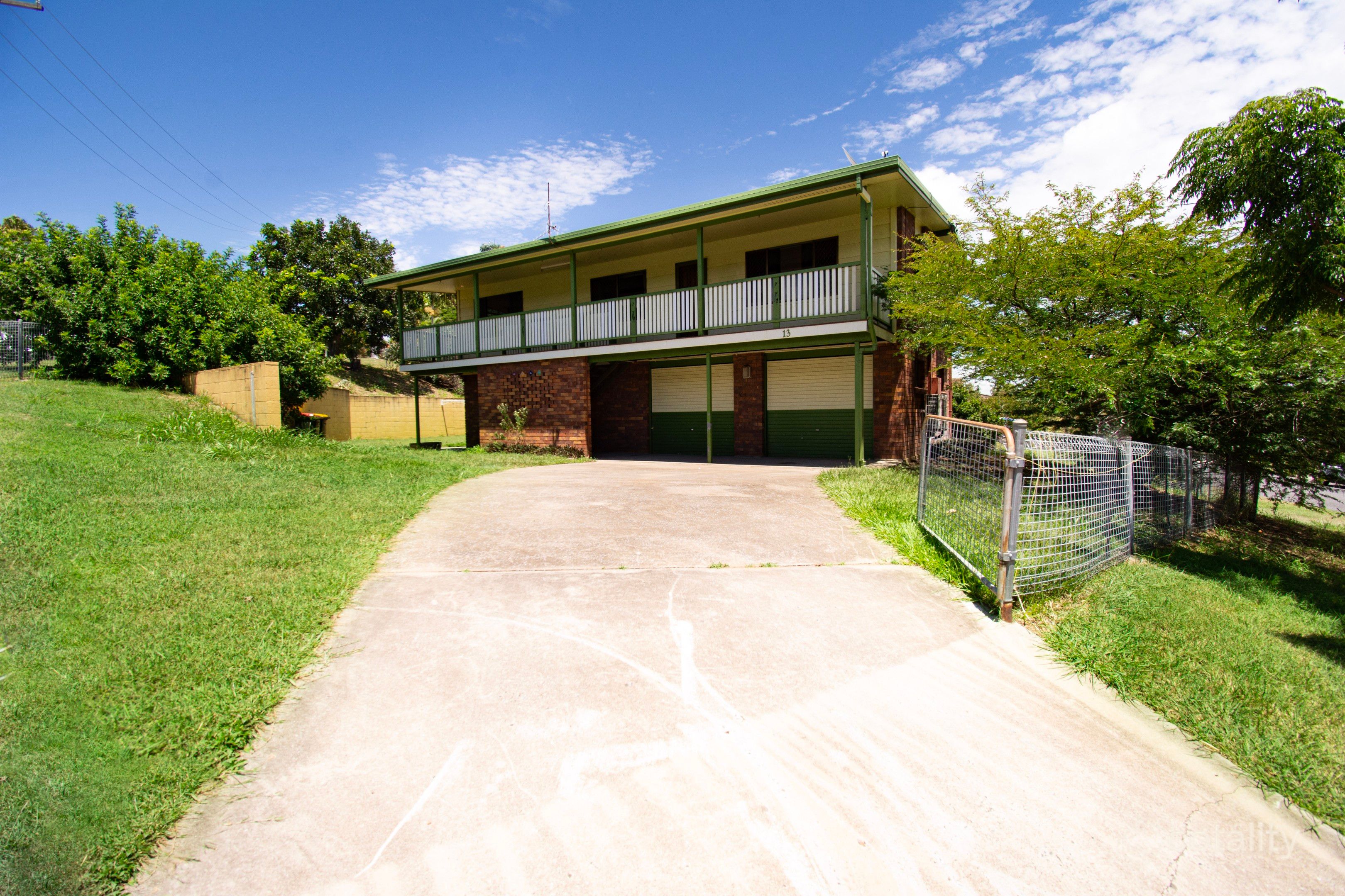 13 Finchley St, Telina, QLD 4680