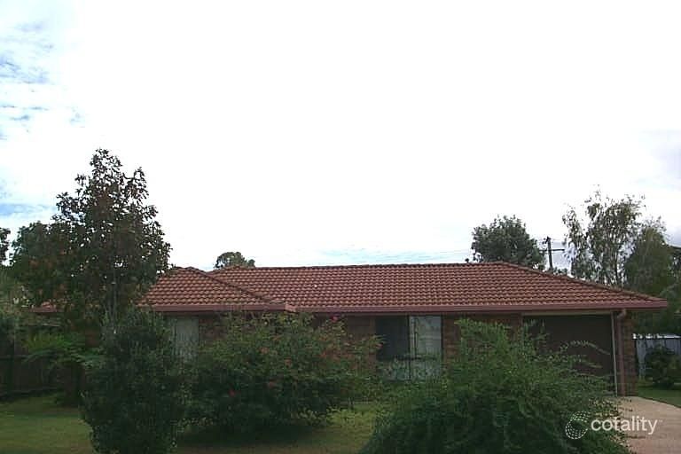 13 Green St, Banksia Beach, QLD 4507