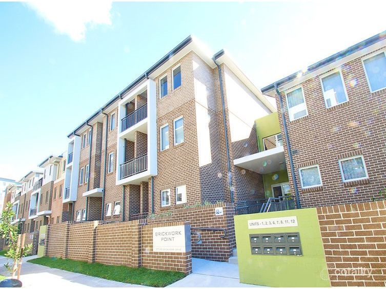 1/37-45 Brickworks Dr, Holroyd, NSW 2142