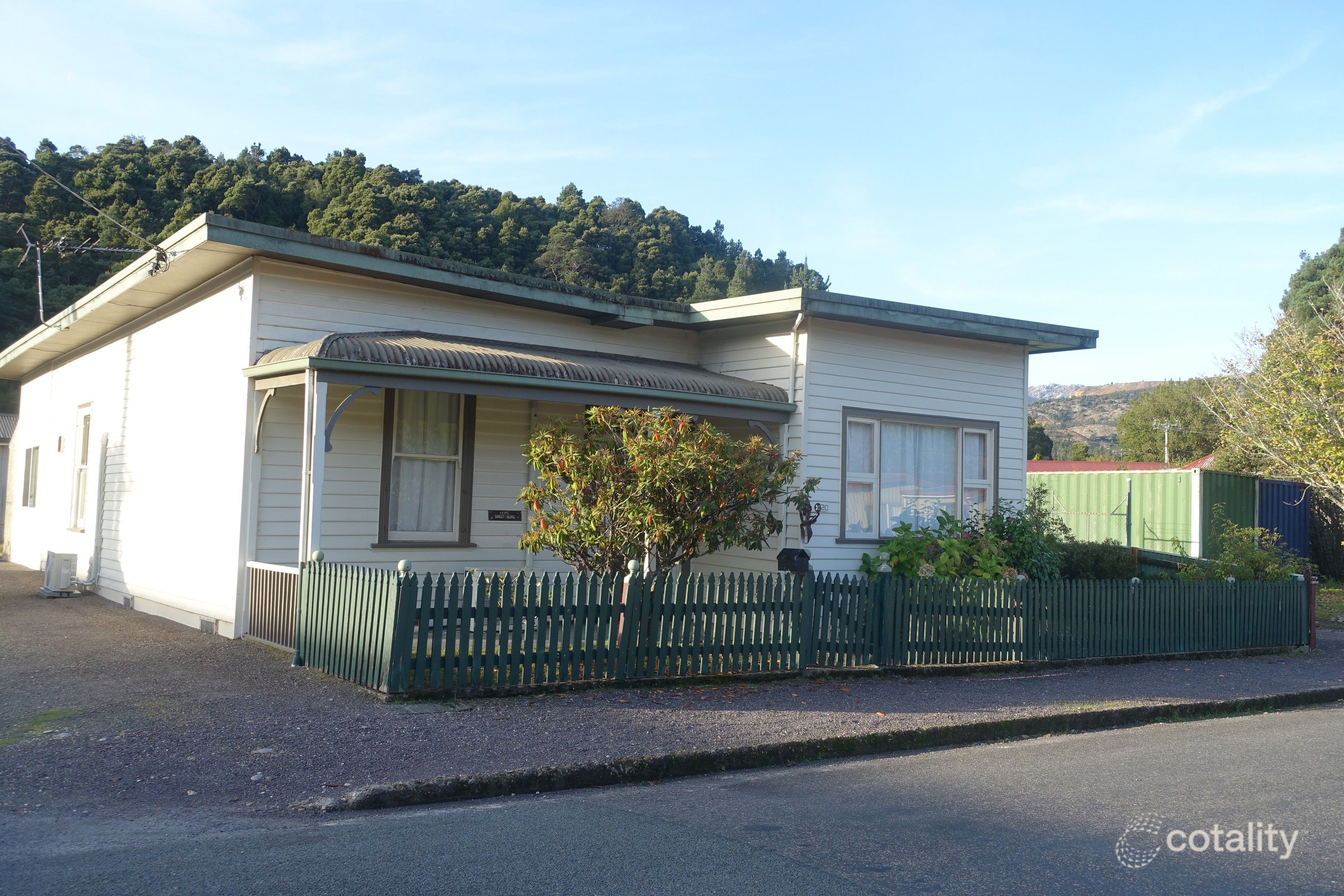 20 Esplanade, Queenstown, TAS 7467