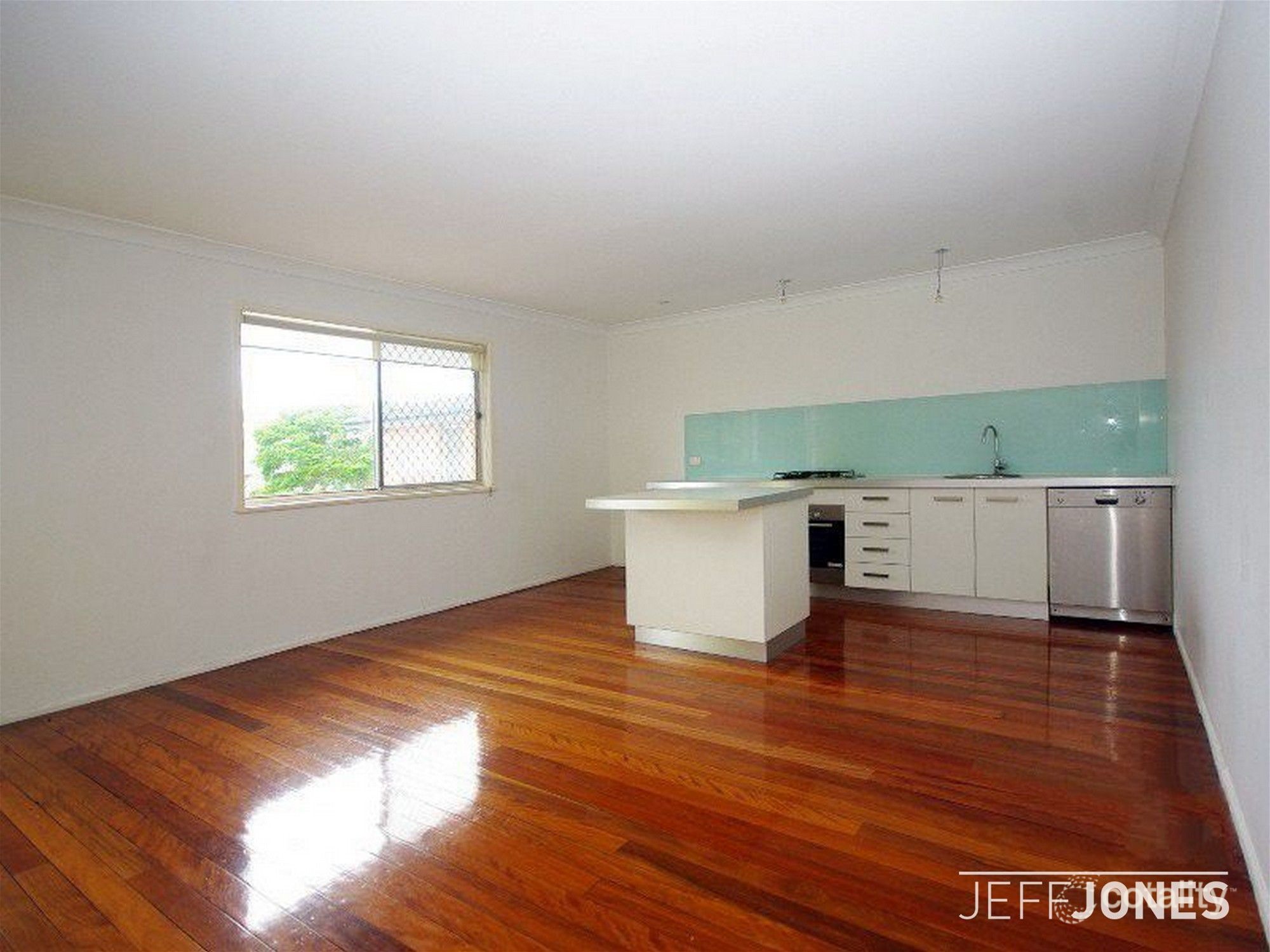 5/8 Ames St, Coorparoo, QLD 4151