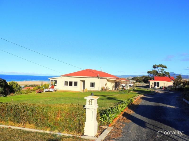 9-11 Thomas St, Scamander, TAS 7215