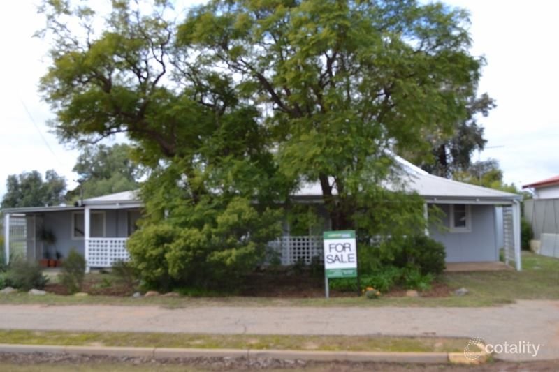 6 Booth St, Tammin, WA 6409