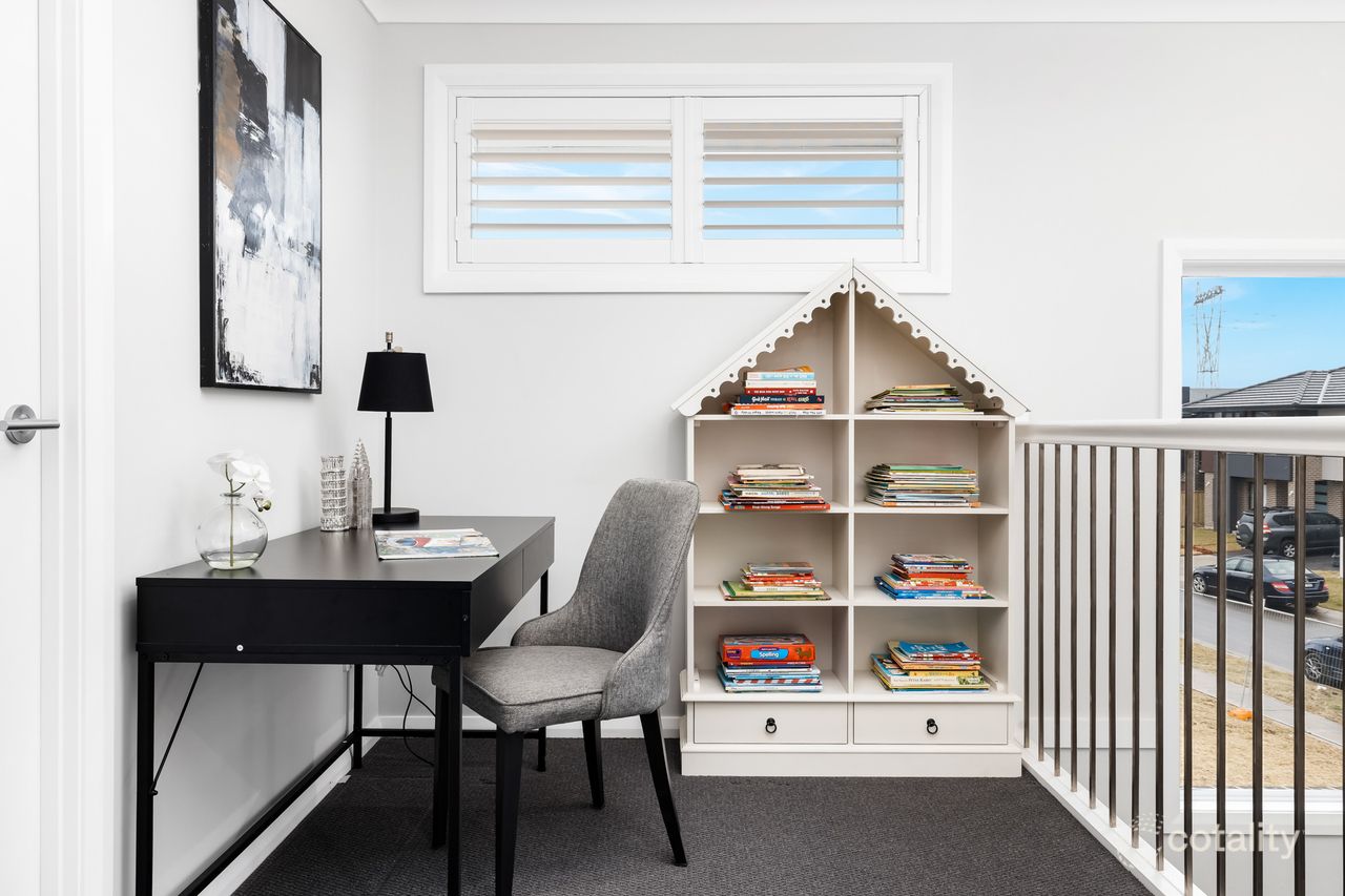 46 Greystanes Way, Carnes Hill, NSW 2171