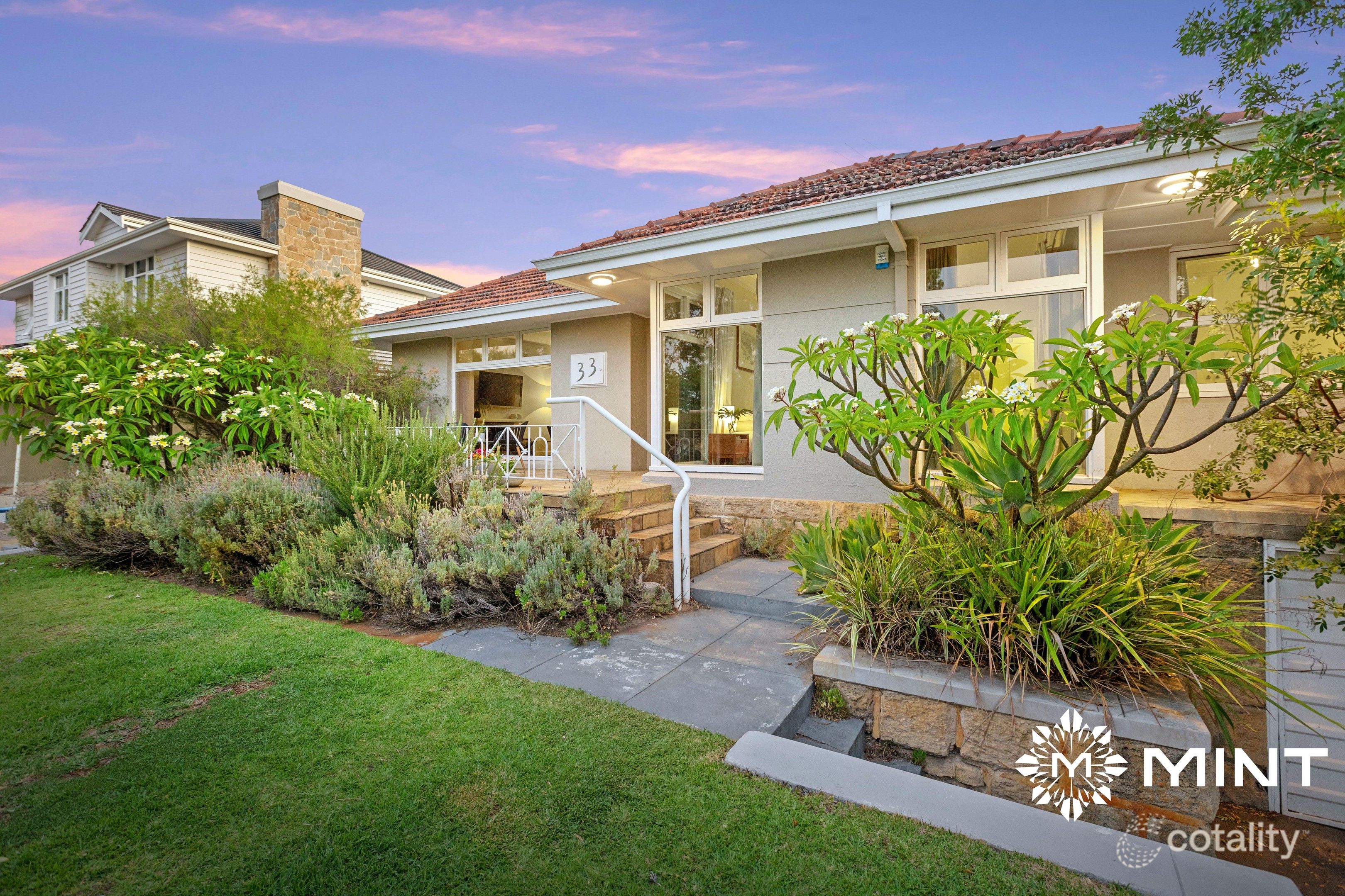 33 Orrel Ave, Floreat, WA 6014