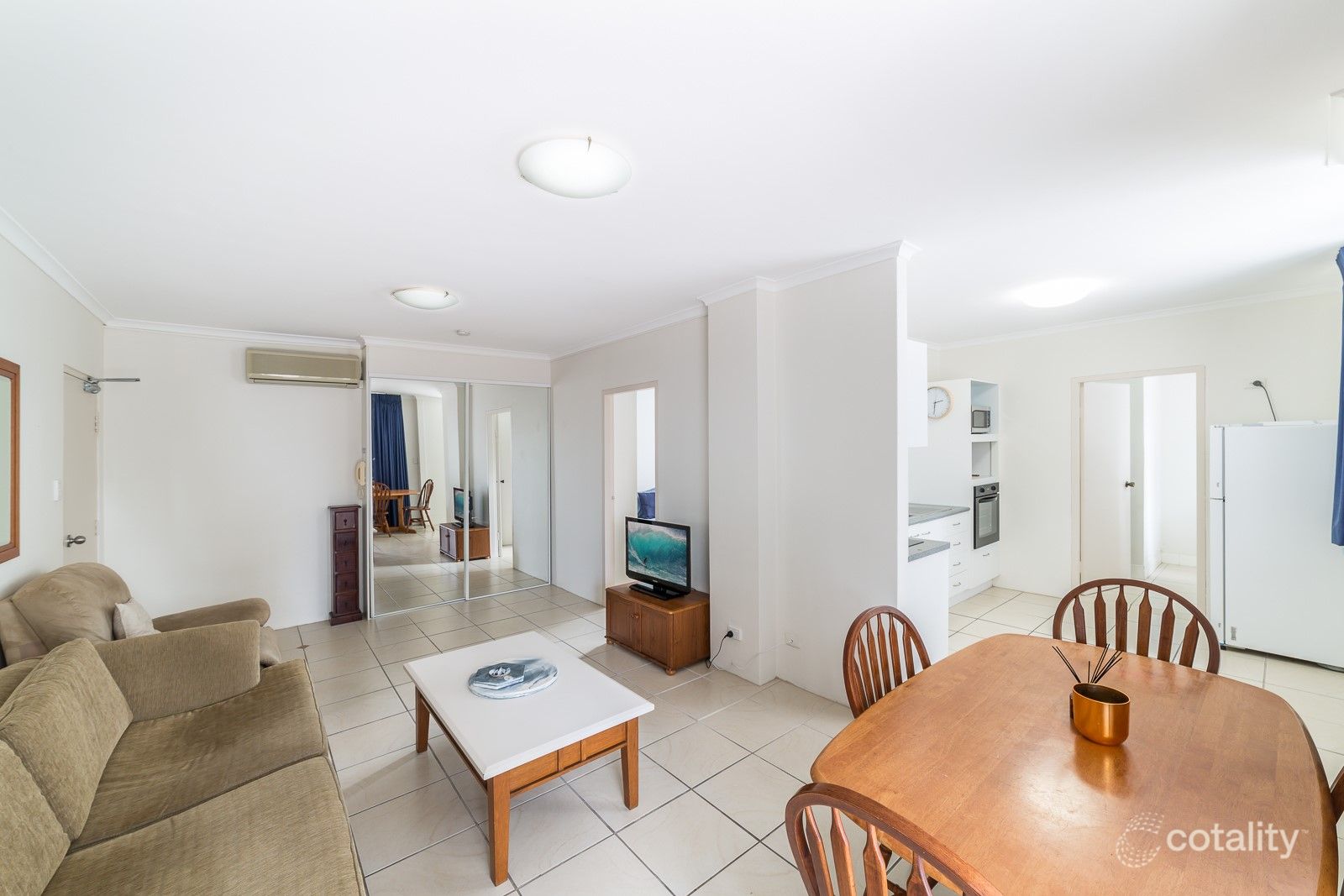 2/4 Clifford St, Surfers Paradise, QLD 4217