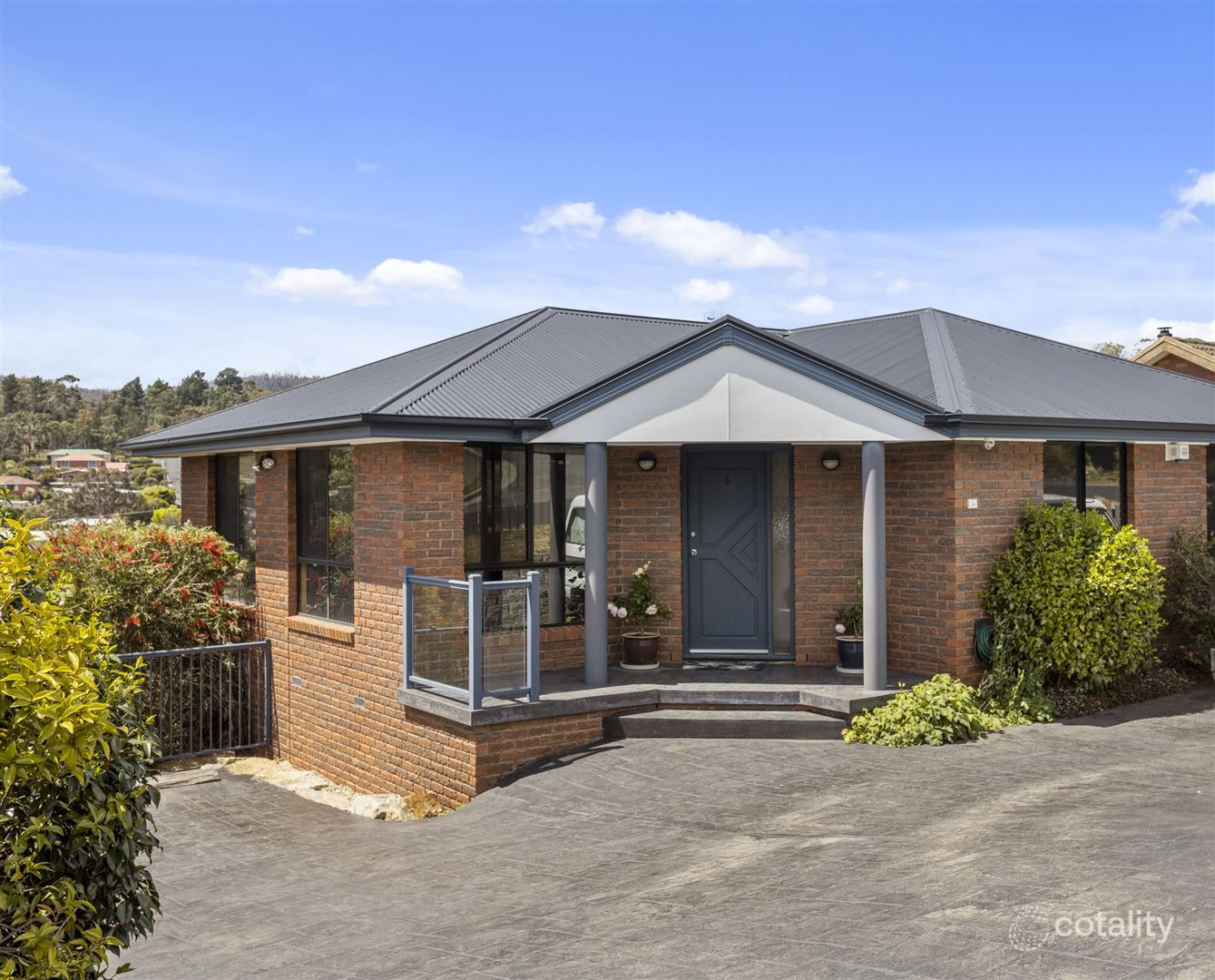 34 St Helens St, Lindisfarne, TAS 7015