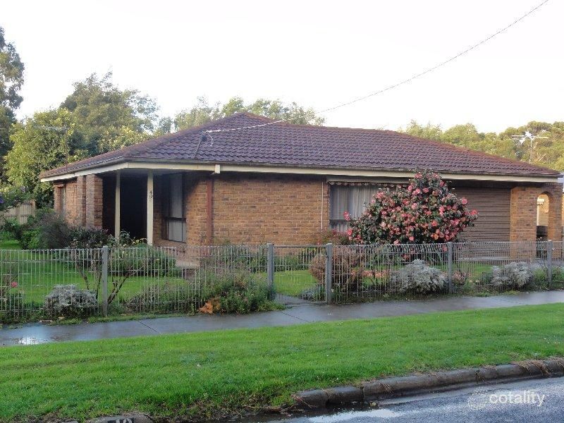 49 Pioneer St, Foster, VIC 3960