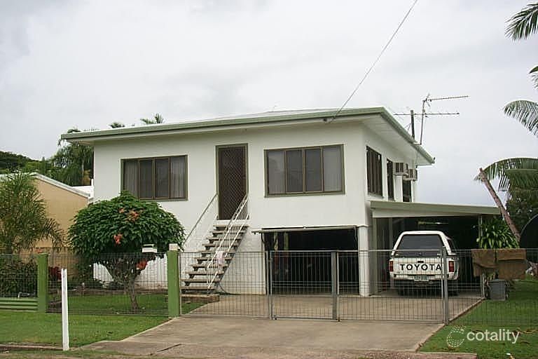 40 Marina Pde, Ingham, QLD 4850