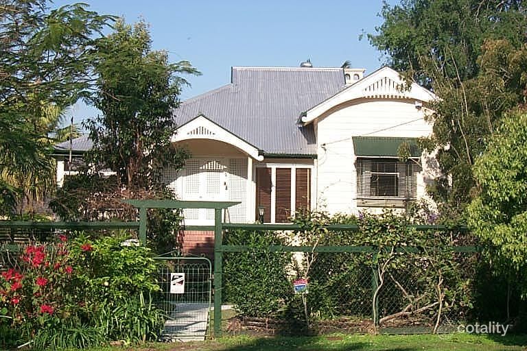 140 Laurel Ave, Chelmer, QLD 4068