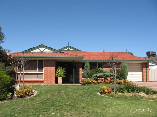 7 Oakvale Pl, Wynn Vale, SA 5127