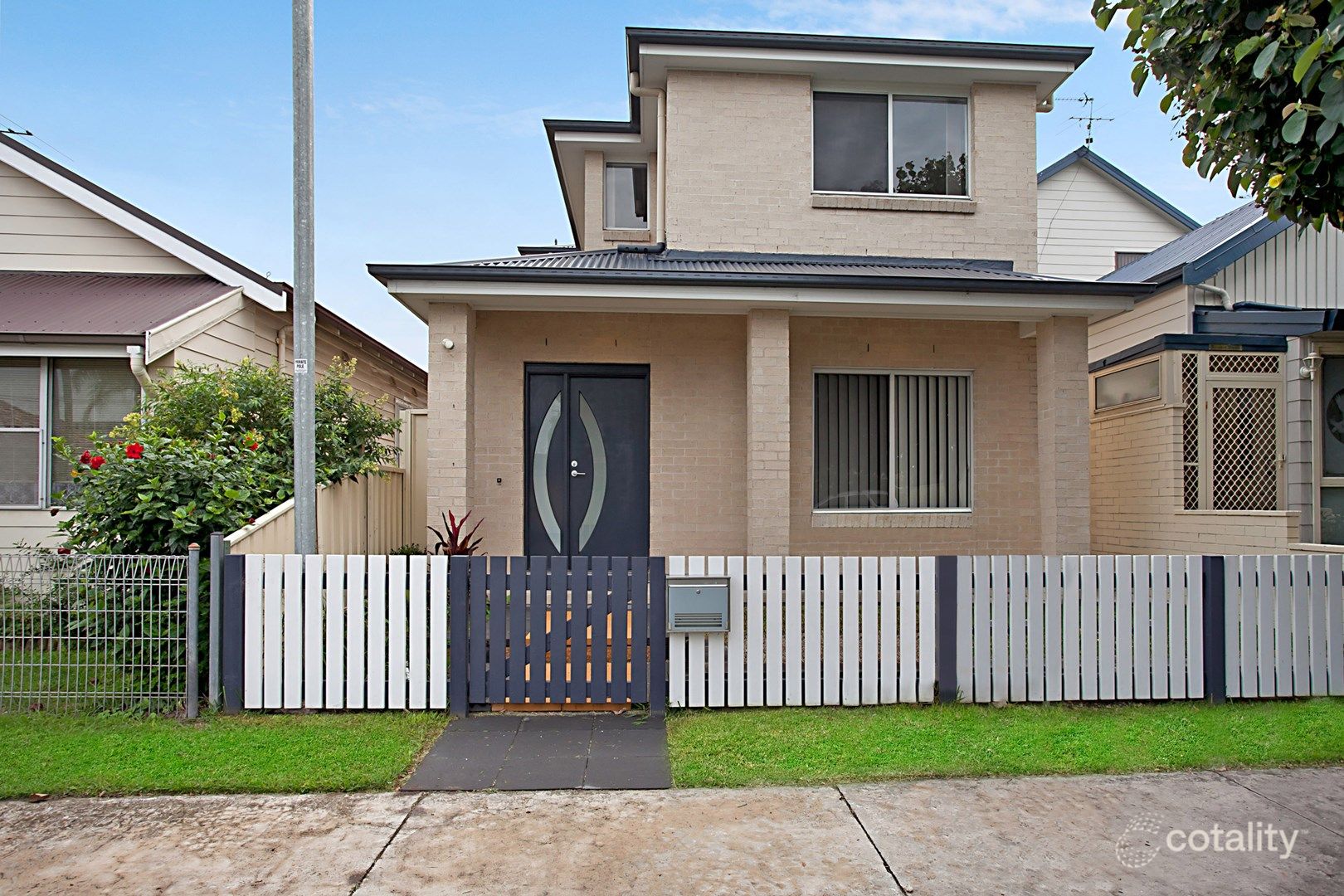 32 Crown St, Stockton, NSW 2295