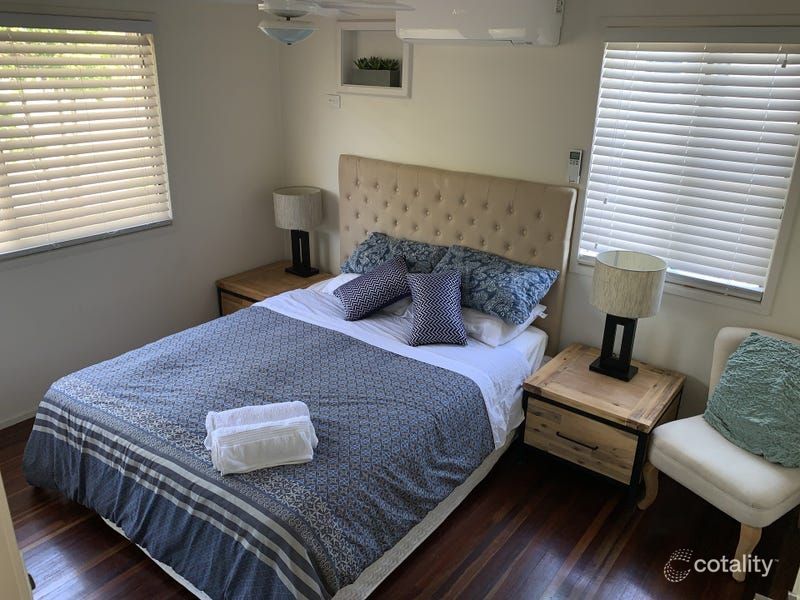 1a Skylark St, Slade Point, QLD 4740