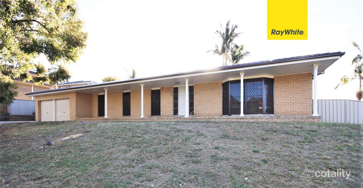2 Forresters Cl, Woodbine, NSW 2560
