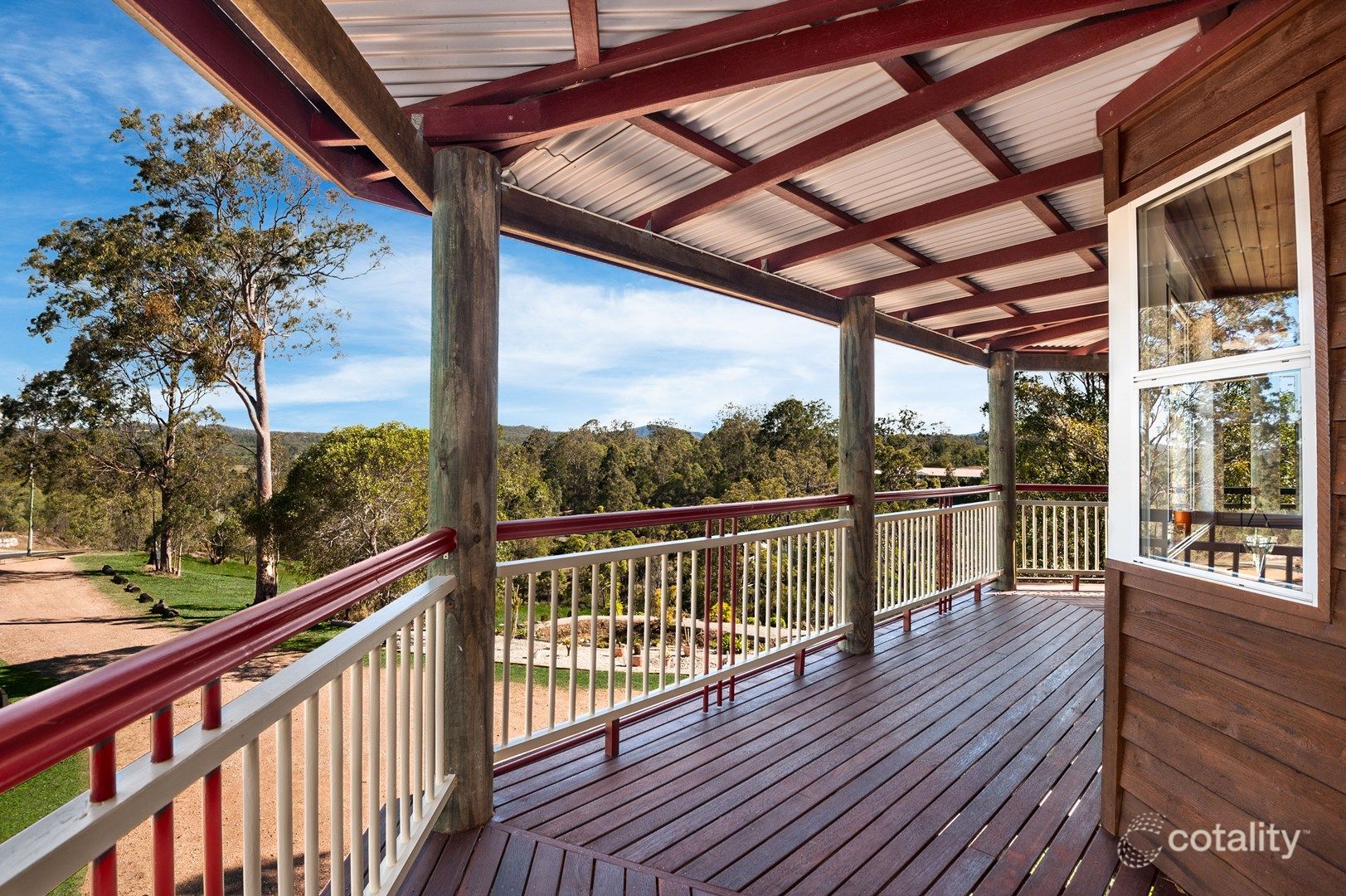 5 Christine Dr, Eatons Hill, QLD 4037