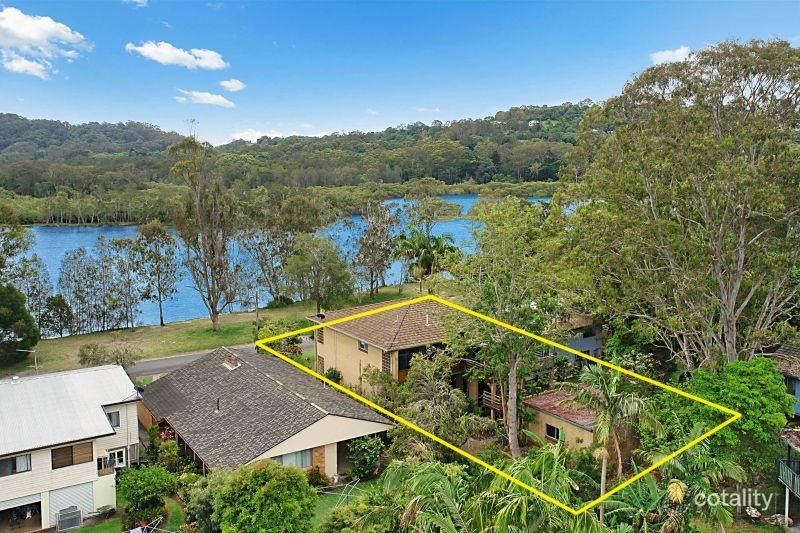 4 Riverside Cres, Brunswick Heads, NSW 2483