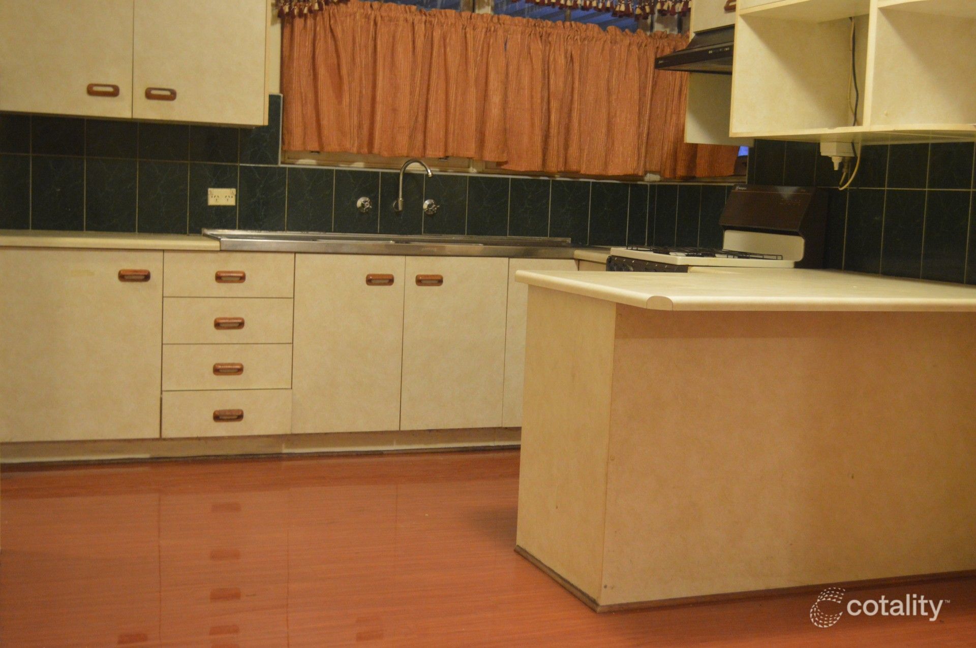 15 Aberdeen Cres, Brahma Lodge, SA 5109