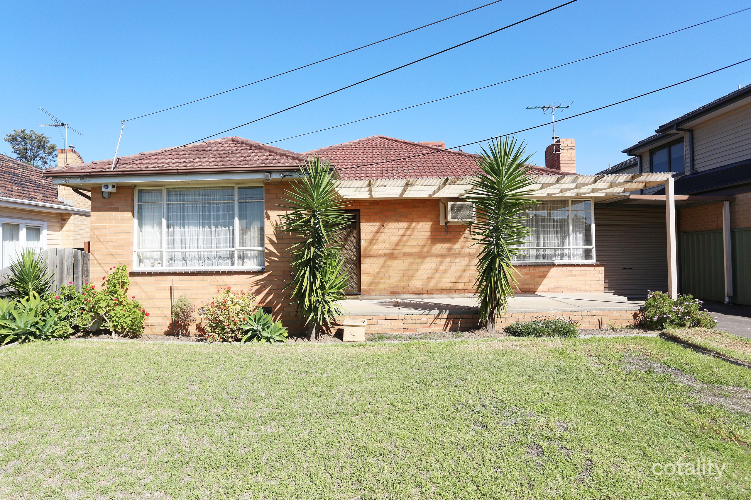 5 Montasell Ave, Deer Park, VIC 3023