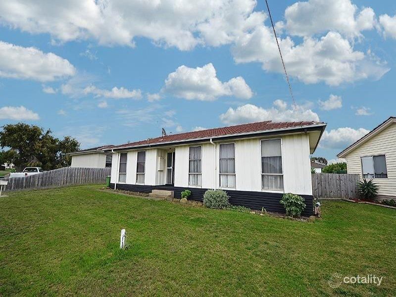 16 Waratah Cres, Portland, VIC 3305