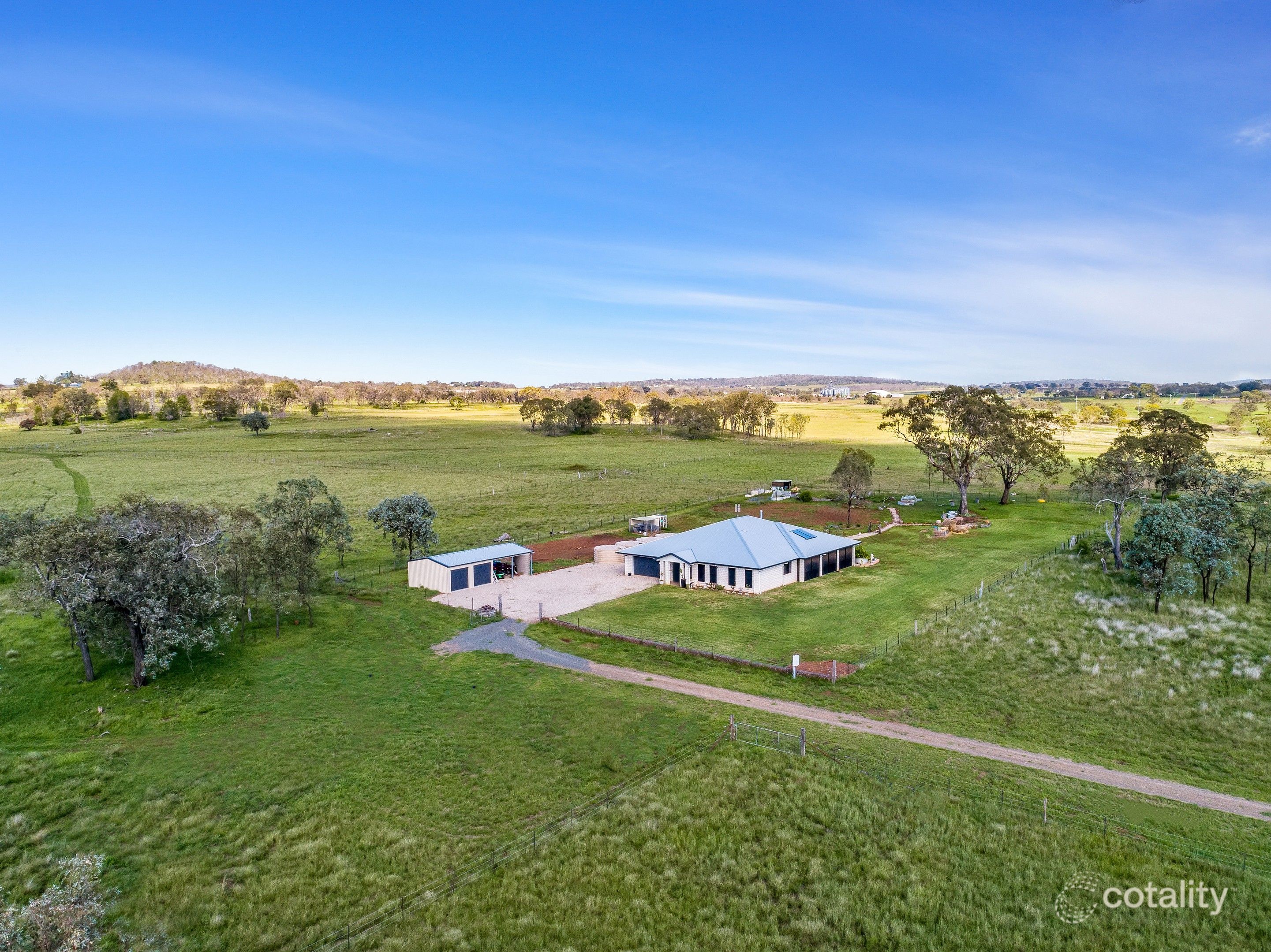 144 Whittaker Rd, Southbrook, QLD 4363