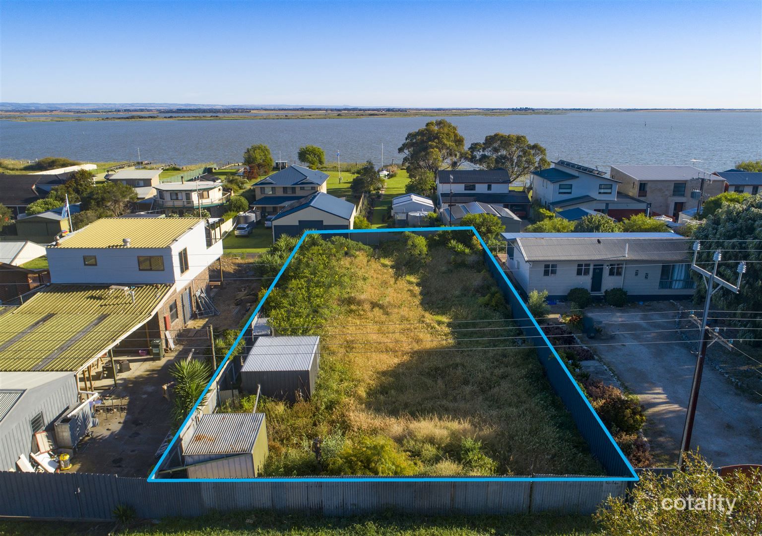 38 Sidney Pde, Hindmarsh Island, SA 5214