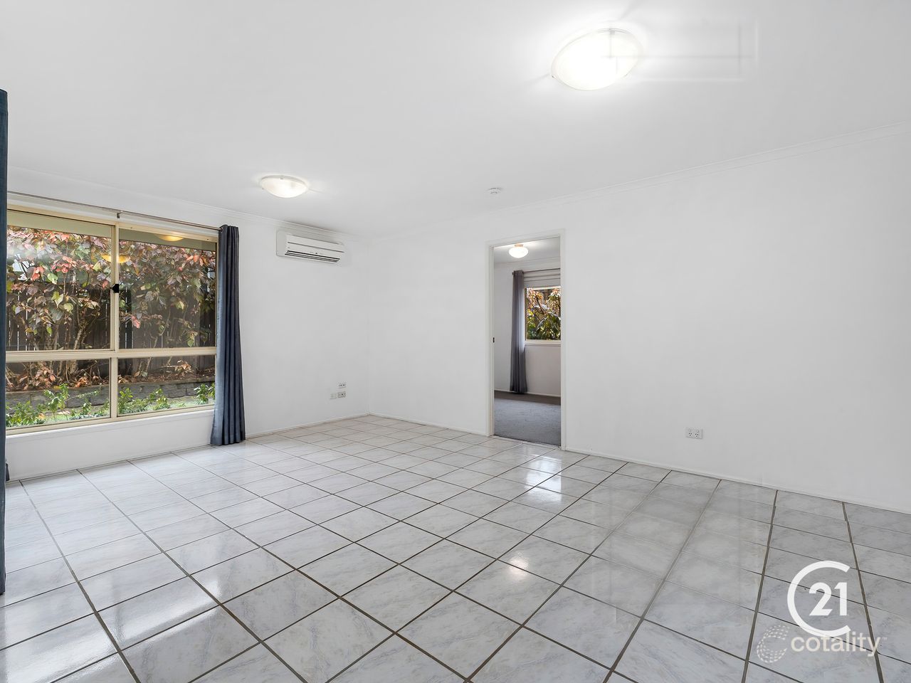 10 Wavecrest Dr, Castaways Beach, QLD 4567