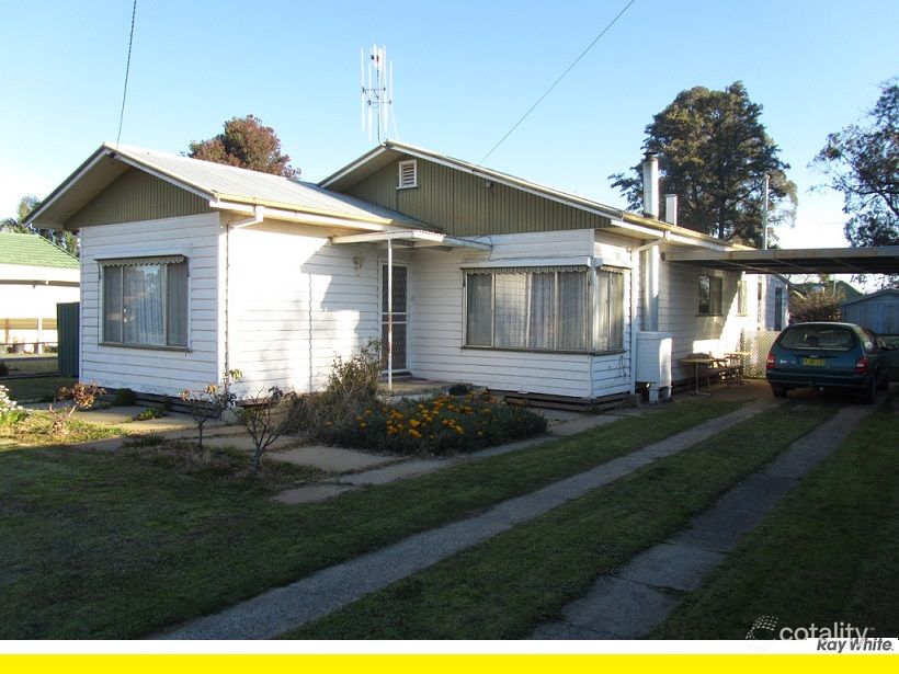 502 Henry St, Deniliquin, NSW 2710