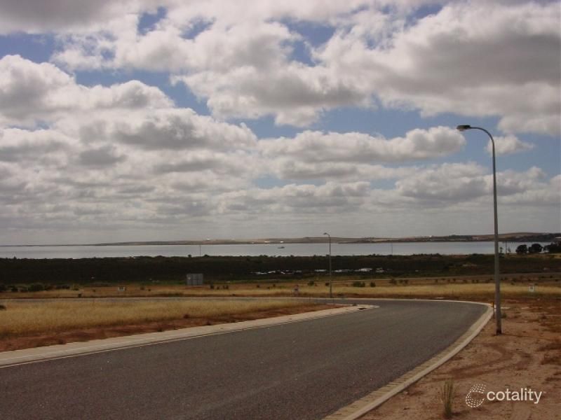 17 Herbert Edwards Dr, Streaky Bay, SA 5680