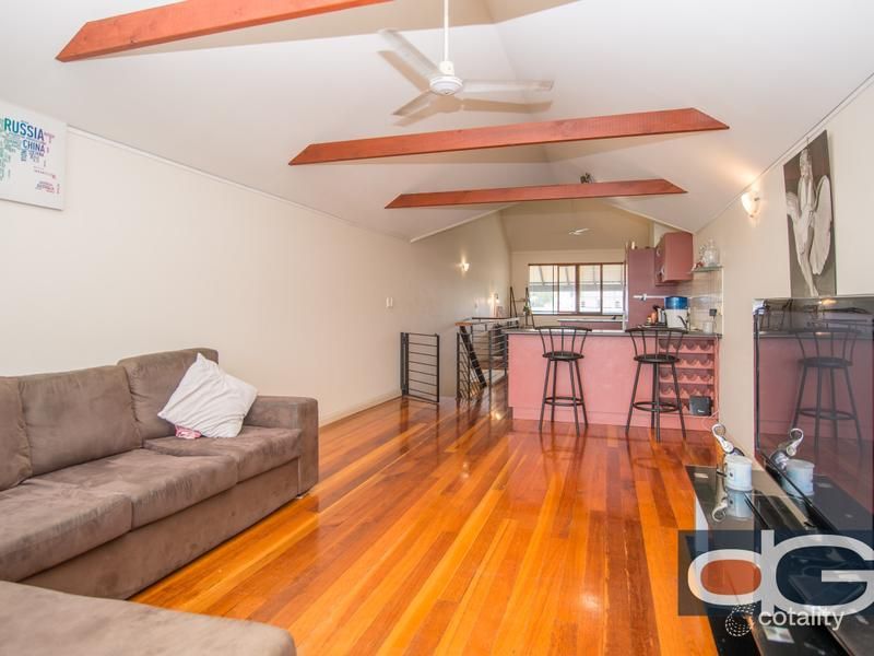 2/1 James St, Fremantle, WA 6160