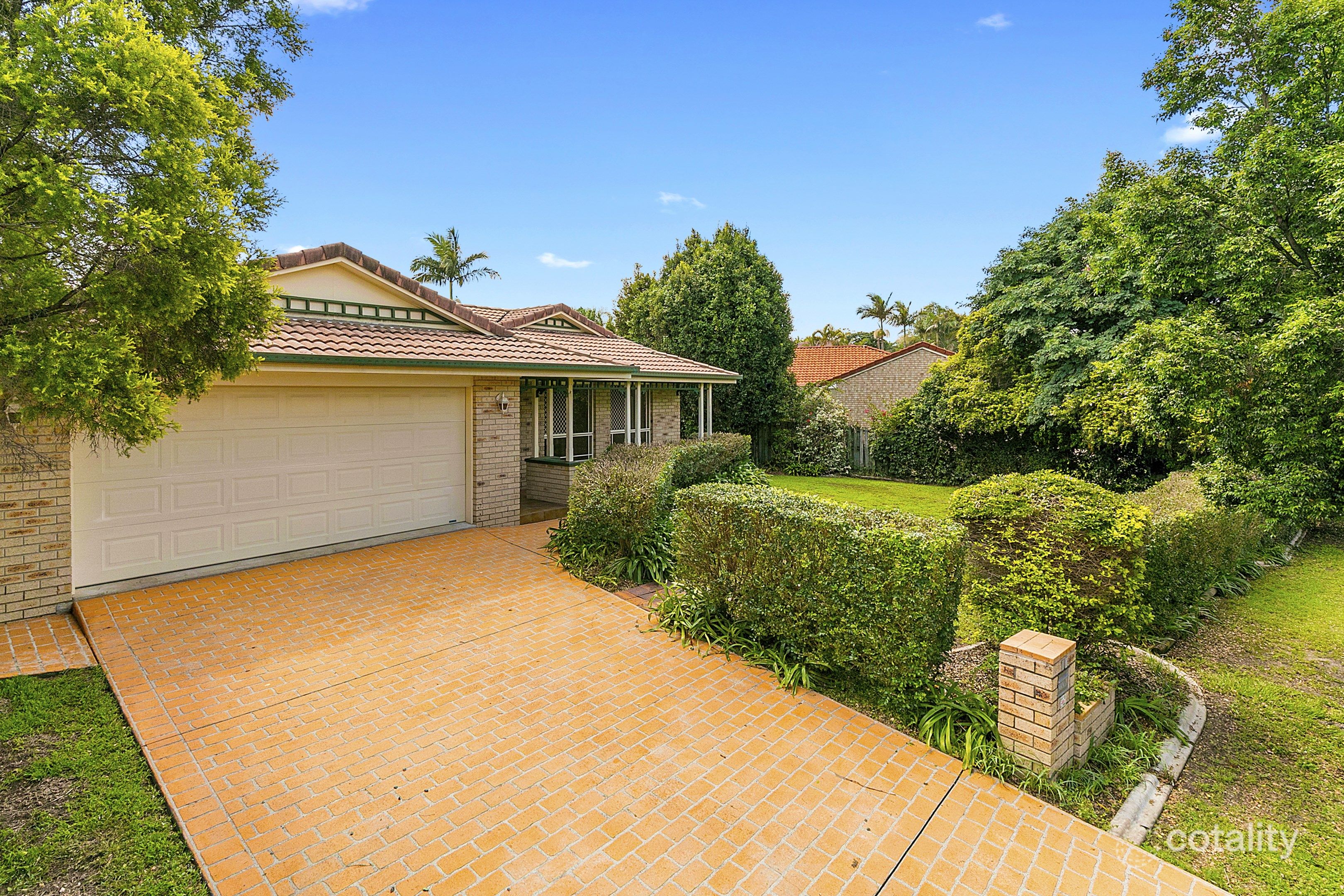 10 Pleasant Pl, Wishart, QLD 4122
