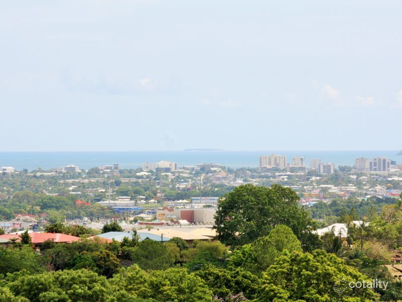254 Toogood Rd, Bayview Heights, QLD 4868